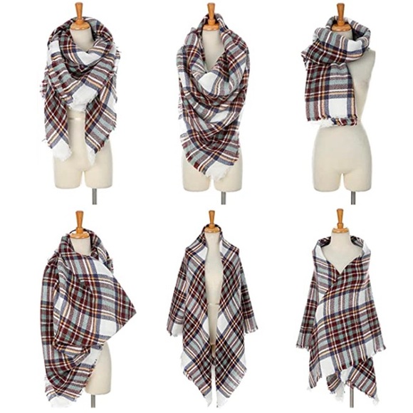 Gift 🎁 Soft Plaid Scarf NWT - Picture 5 of 5